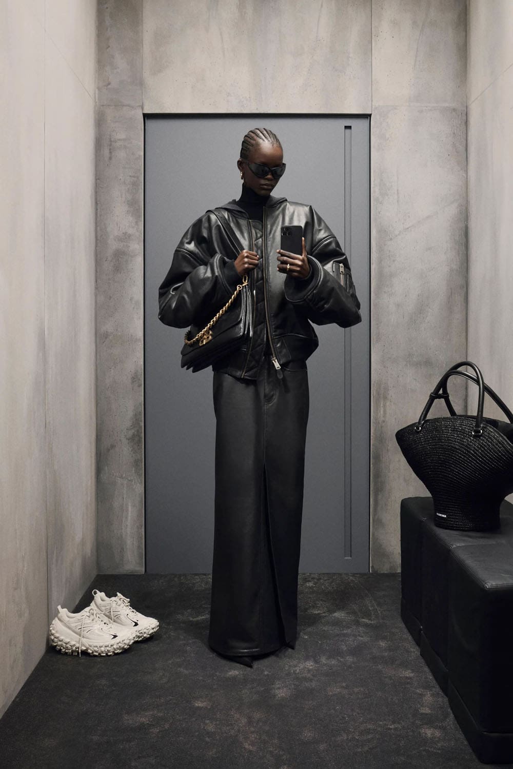 Balenciaga Pre Fall 2023 Runway Magazine (3)