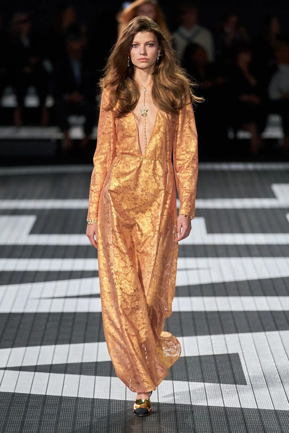 香奈儿邮轮之旅 2024 度假村 Runway 洛杉矶杂志 (16)