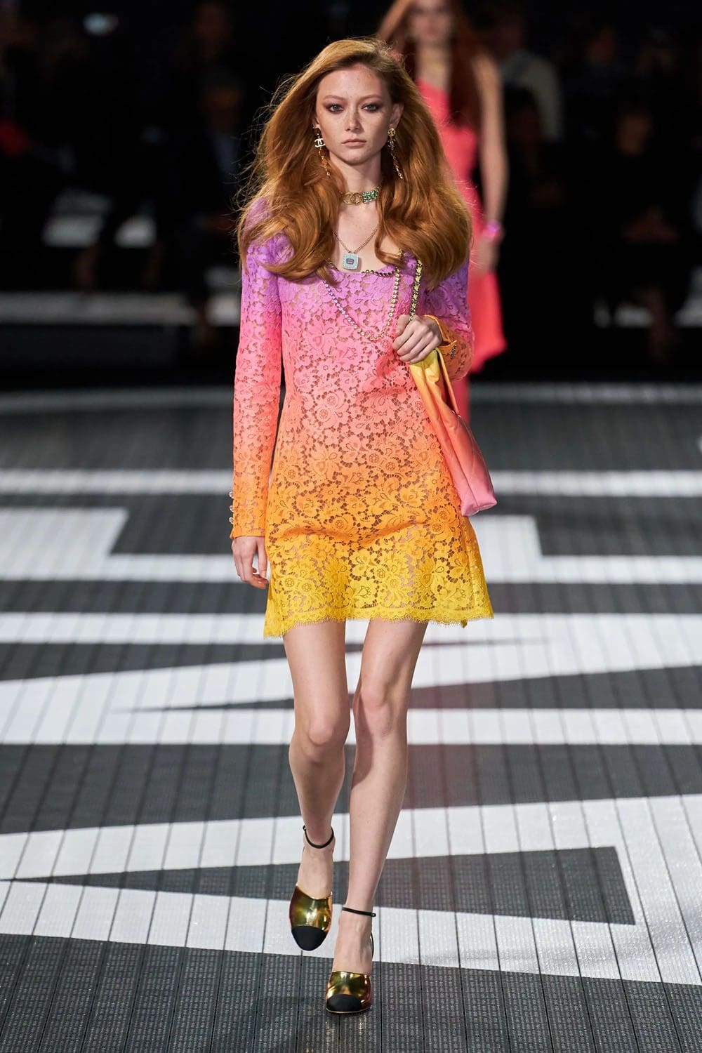 香奈儿邮轮之旅 2024 度假村 Runway 洛杉矶杂志 (17)