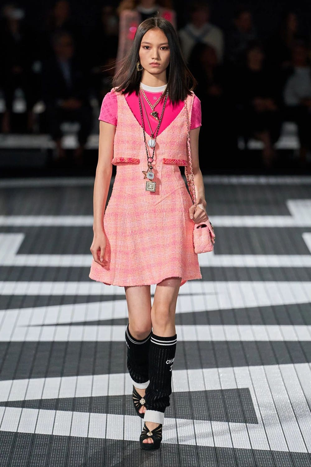 香奈儿邮轮之旅 2024 度假村 Runway 洛杉矶杂志 (22)