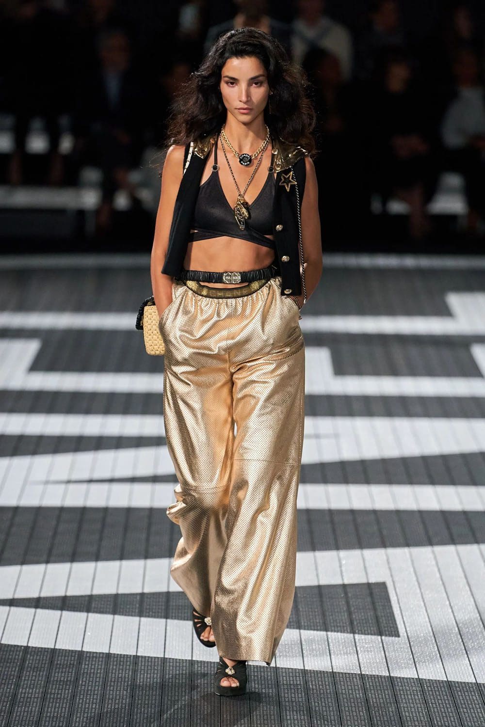 香奈儿邮轮之旅 2024 度假村 Runway 洛杉矶杂志 (57)