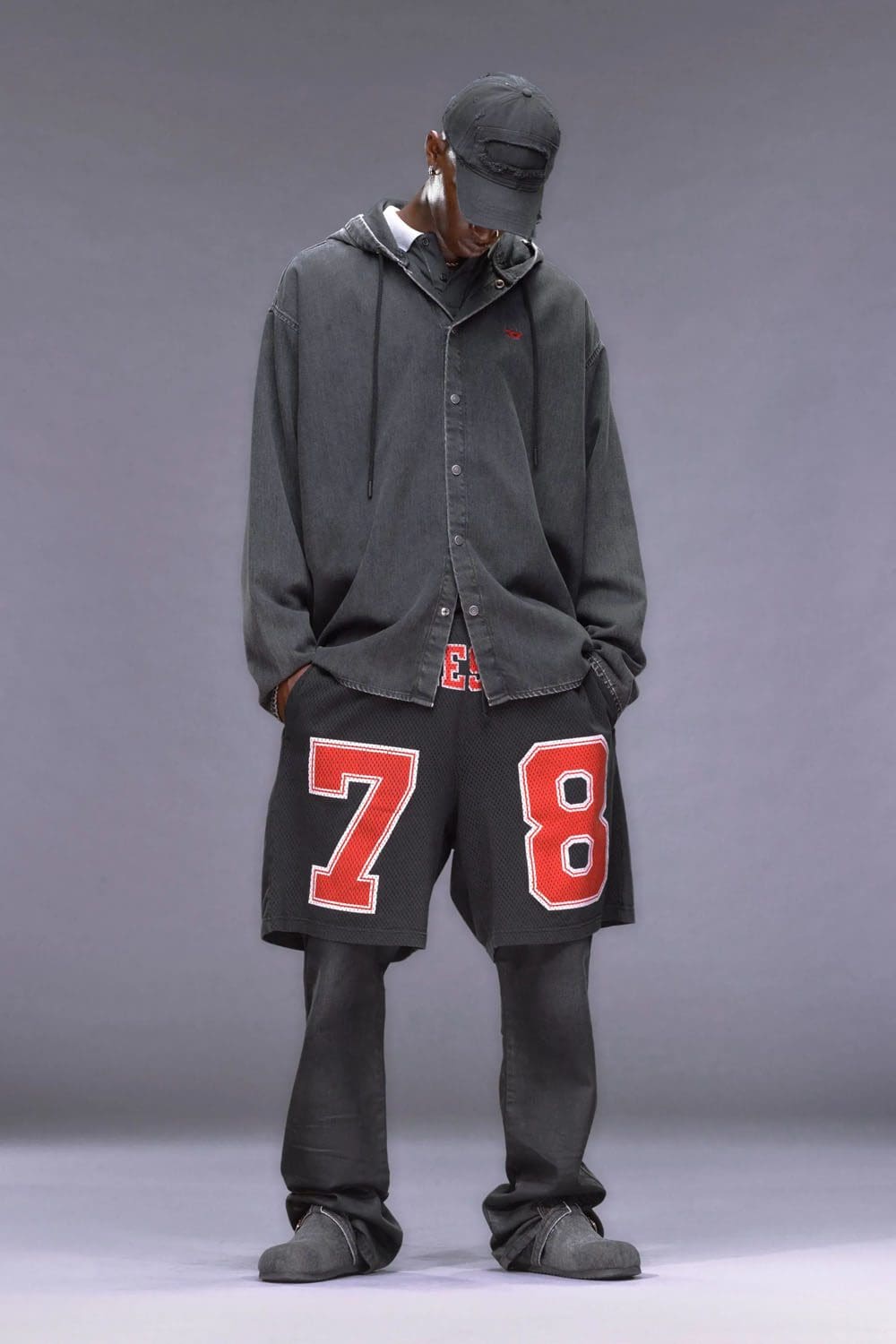 Diesel Resort 2024 Runway Magazine (56)