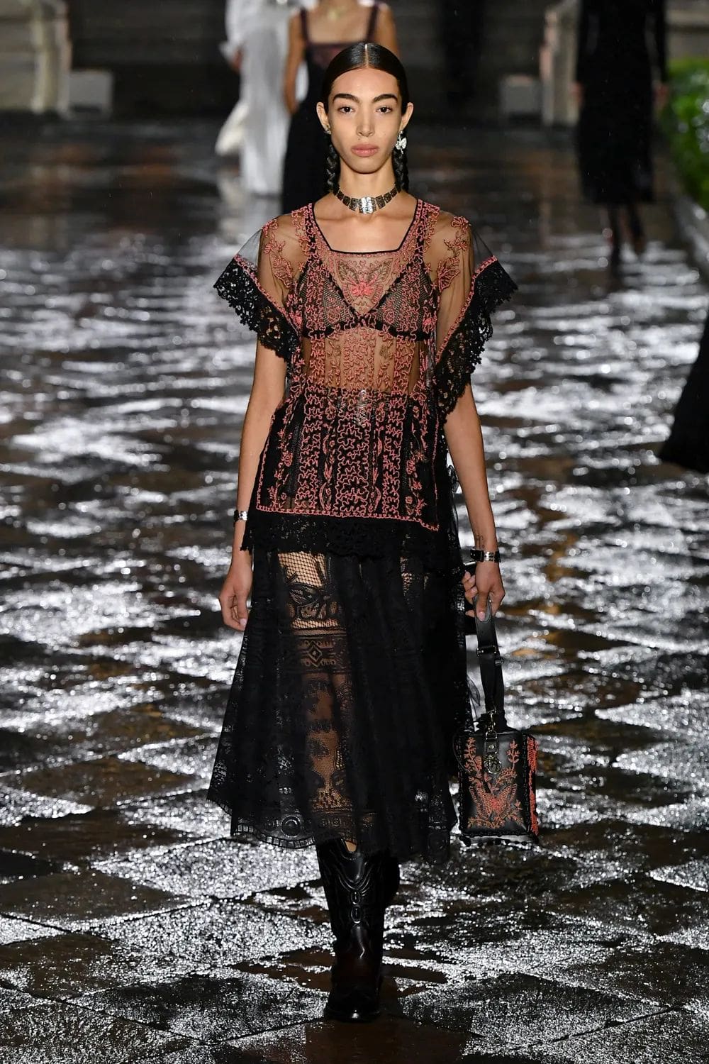 ディオールクルーズ 2024 リゾートメキシコ Runway 雑誌(25)