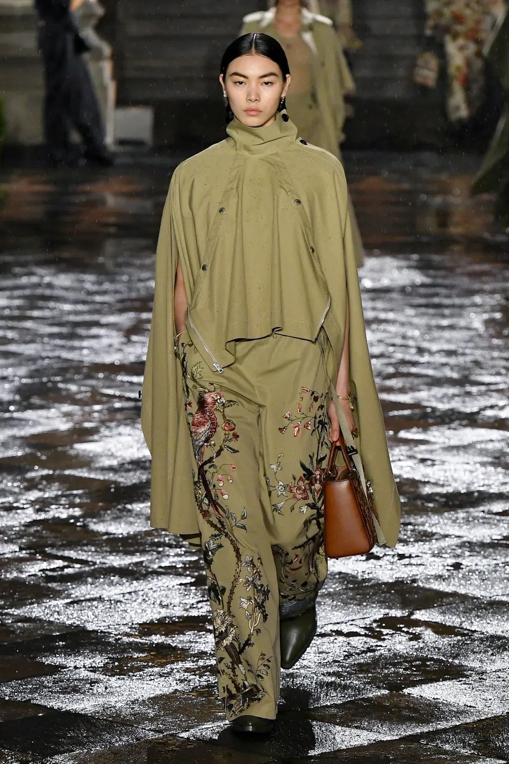 ディオールクルーズ 2024 リゾートメキシコ Runway 雑誌(80)