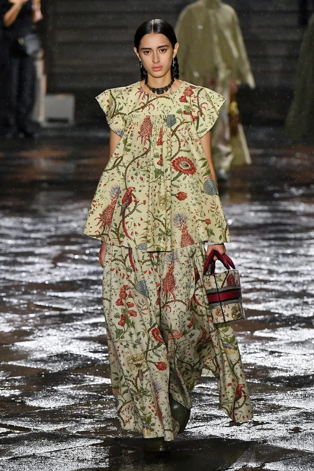 ディオールクルーズ 2024 リゾートメキシコ Runway 雑誌(83)