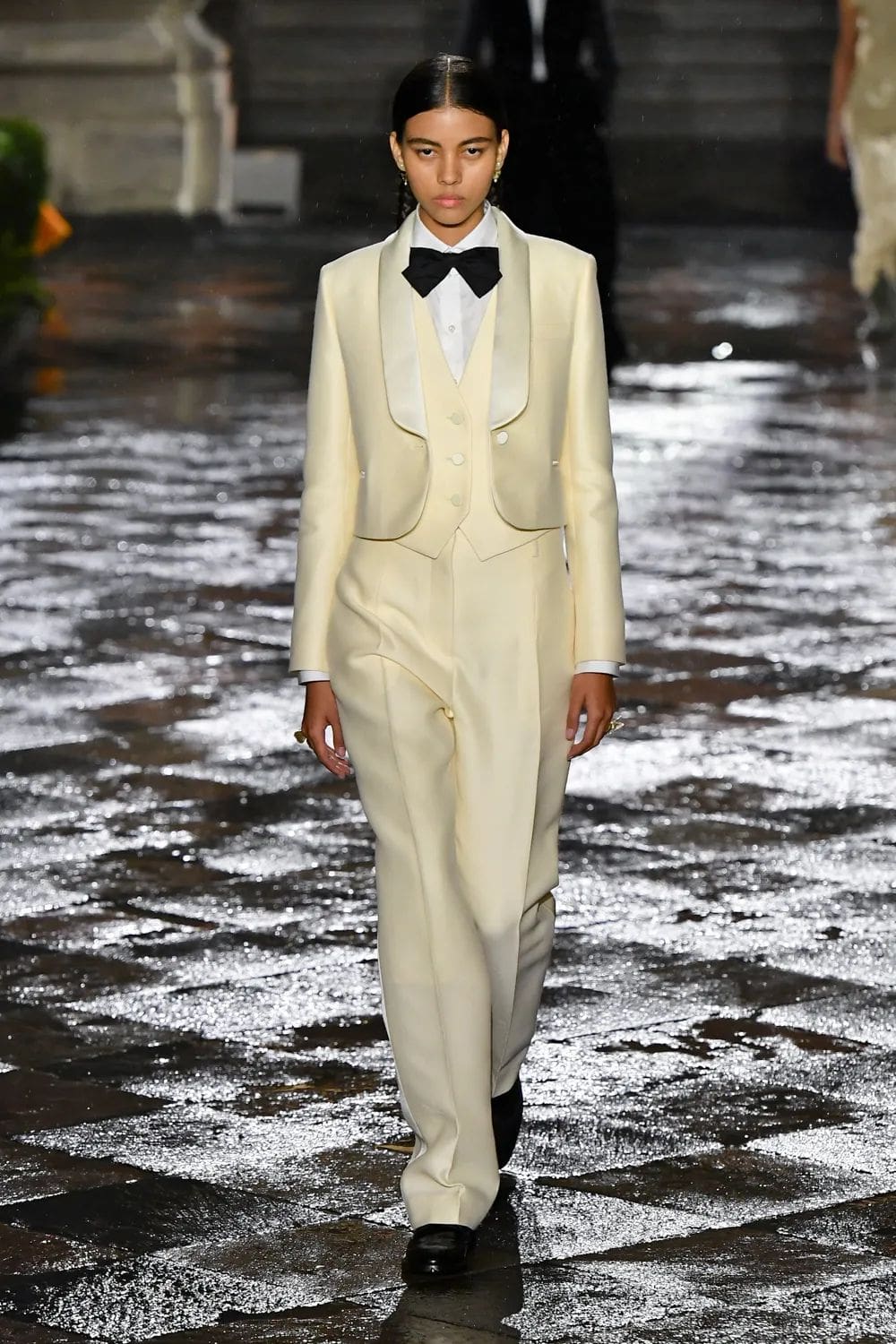 ディオールクルーズ 2024 リゾートメキシコ Runway 雑誌(91)