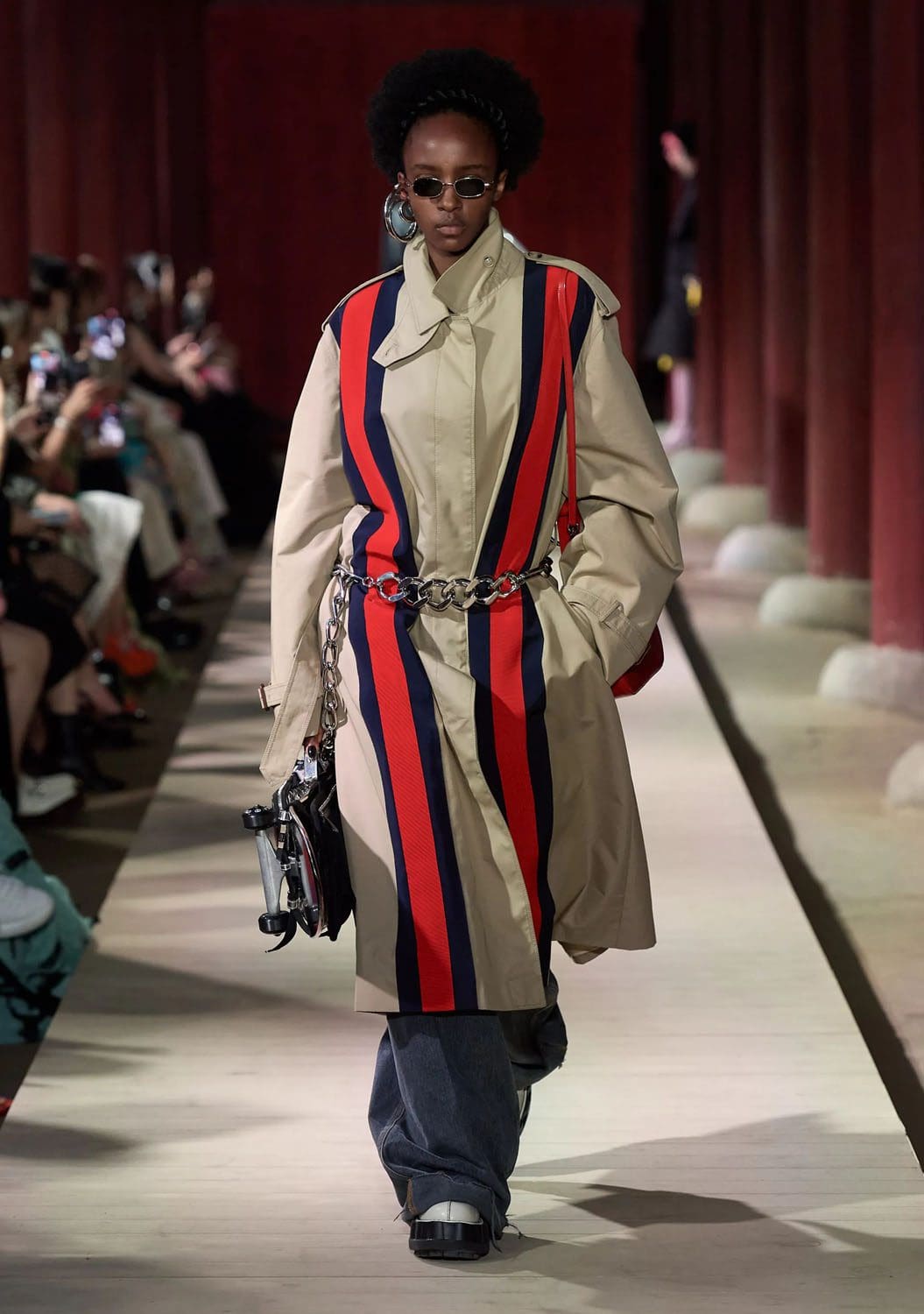 Gucci Cruise 2024 Resort Seoul Runway Magazine (22)