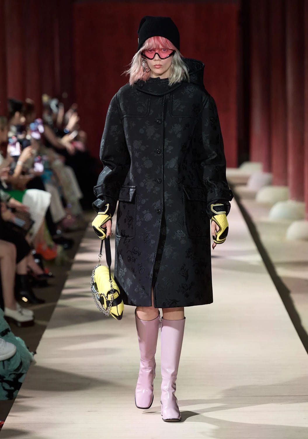 Gucci Cruise 2024 Resort Seoul Runway Magazine (24)