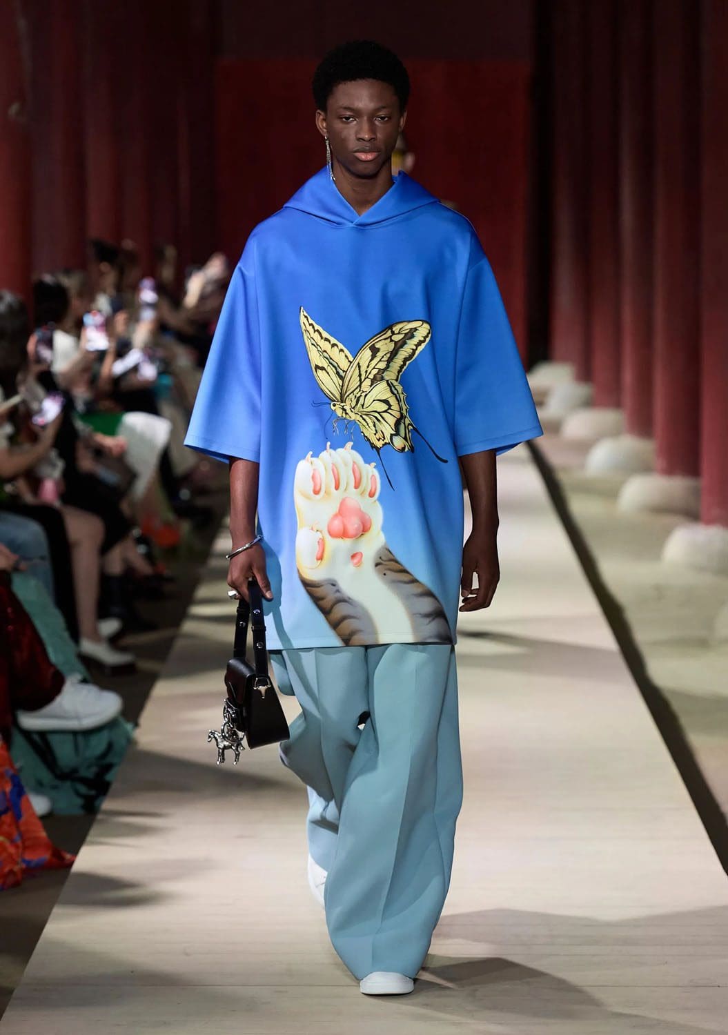 Gucci Cruise 2024 Resort Seoul Runway Magazine (26)