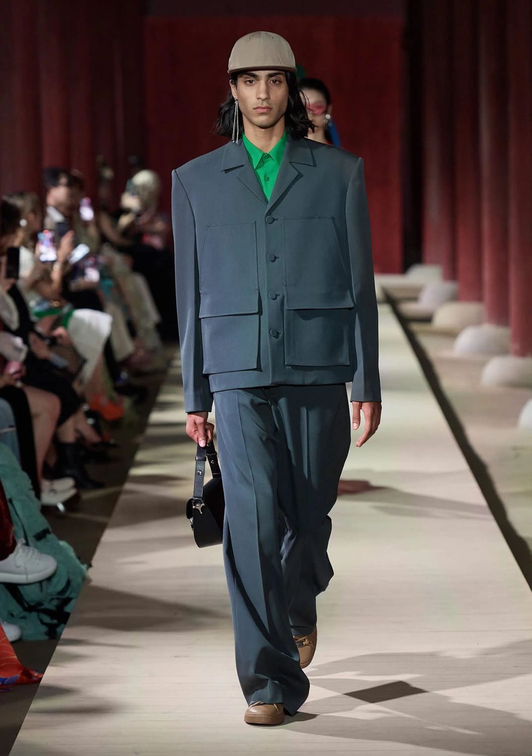 Gucci Cruise 2024 Resort Seoul Runway Magazine (31)