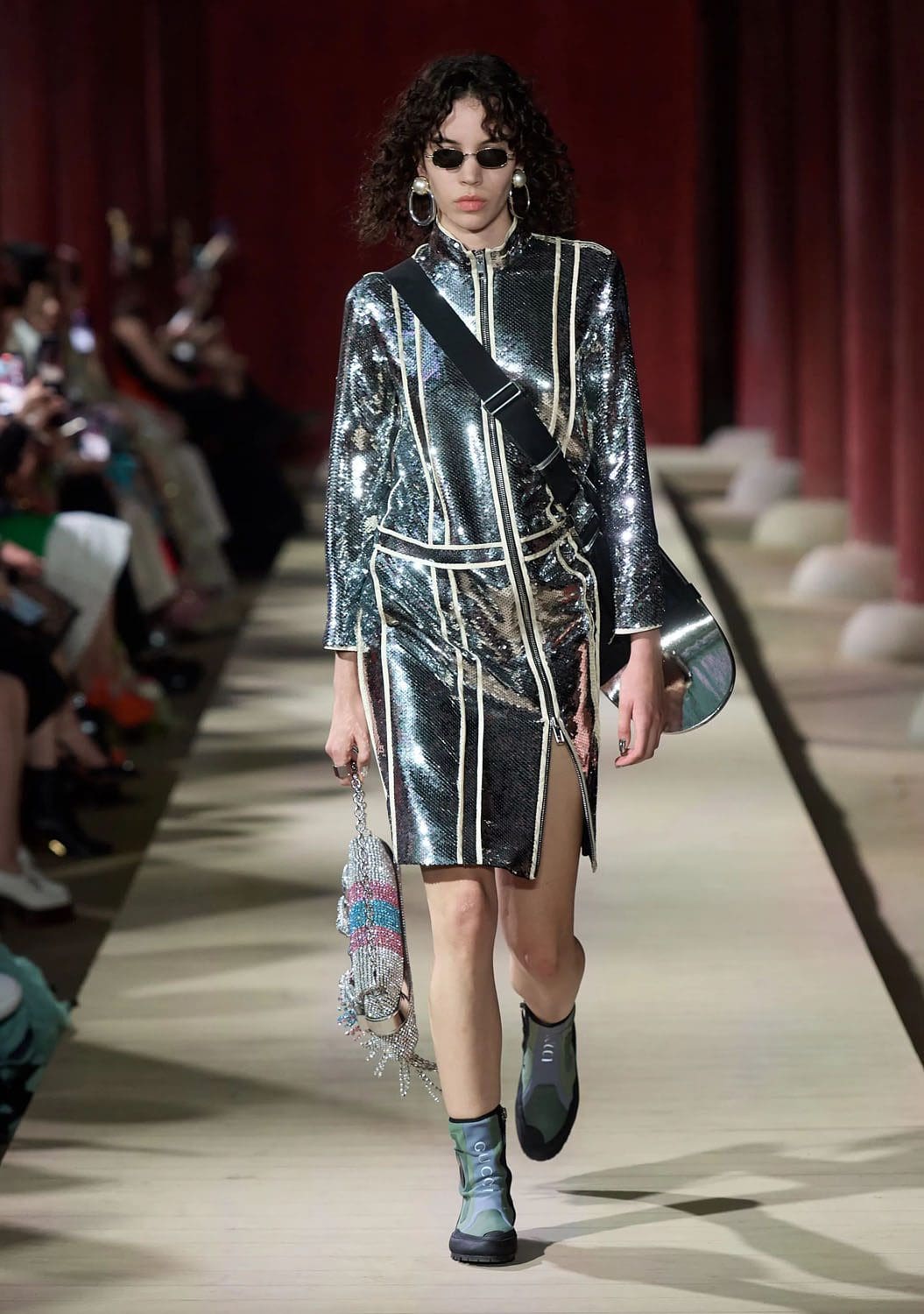 Gucci Cruise 2024 Resort Seoul Runway Magazine (38)