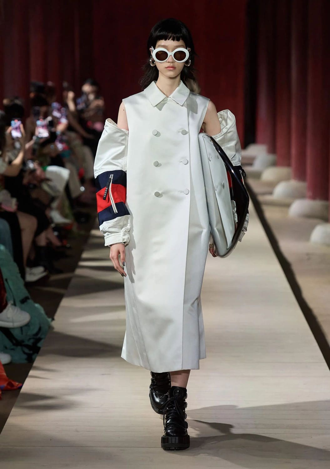 Gucci Cruise 2024 Resort Seoul Runway Magazine (4)