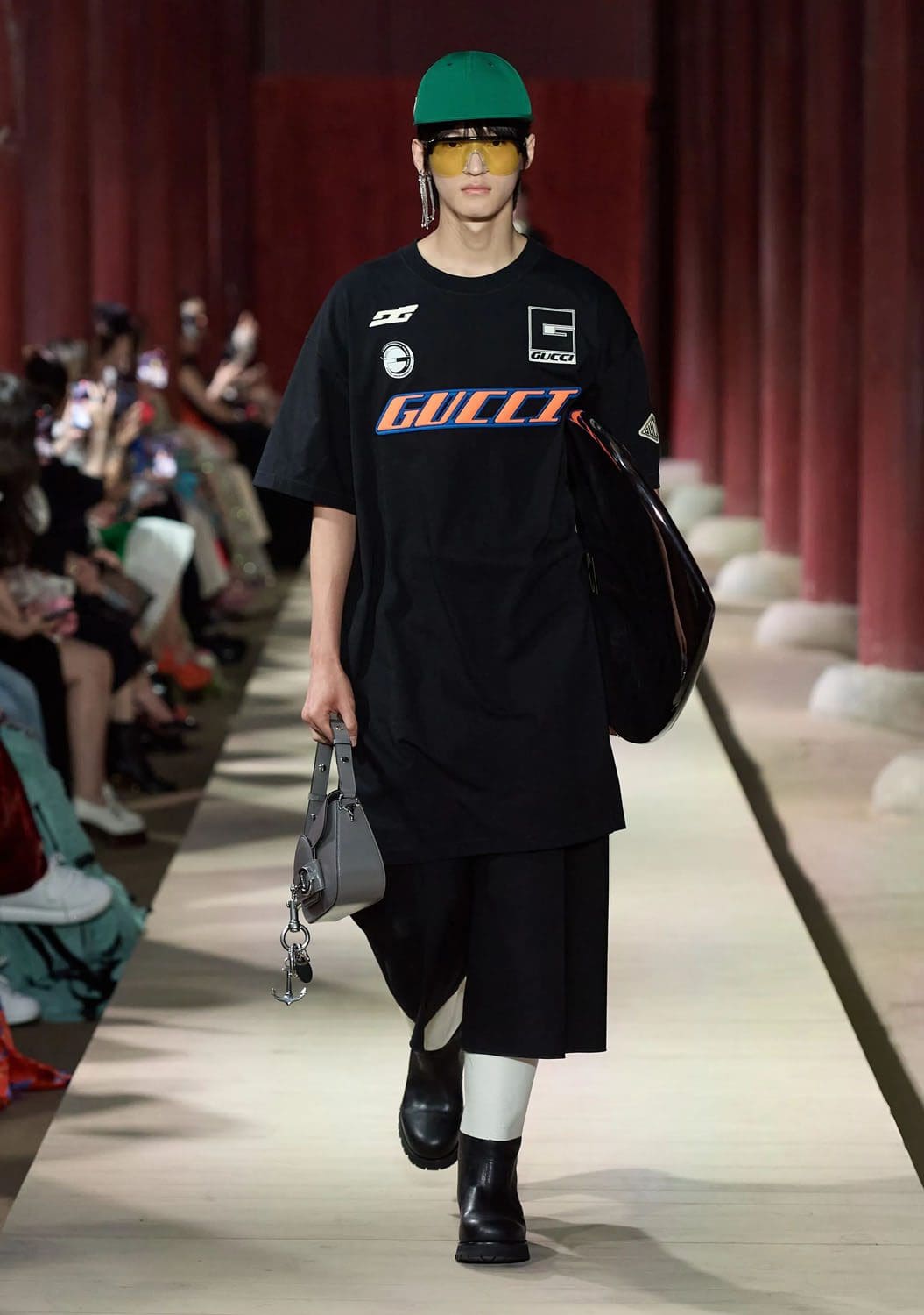 Gucci Cruise 2024 Resort Seoul Runway Magazine (40)