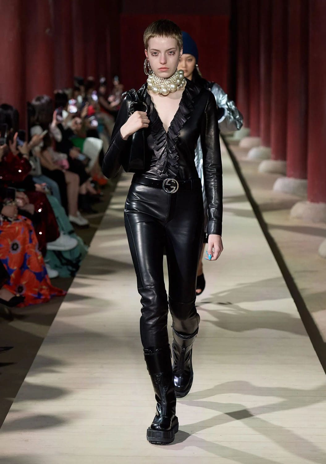 Gucci Cruise 2024 Resort Seoul Runway Magazine (42)
