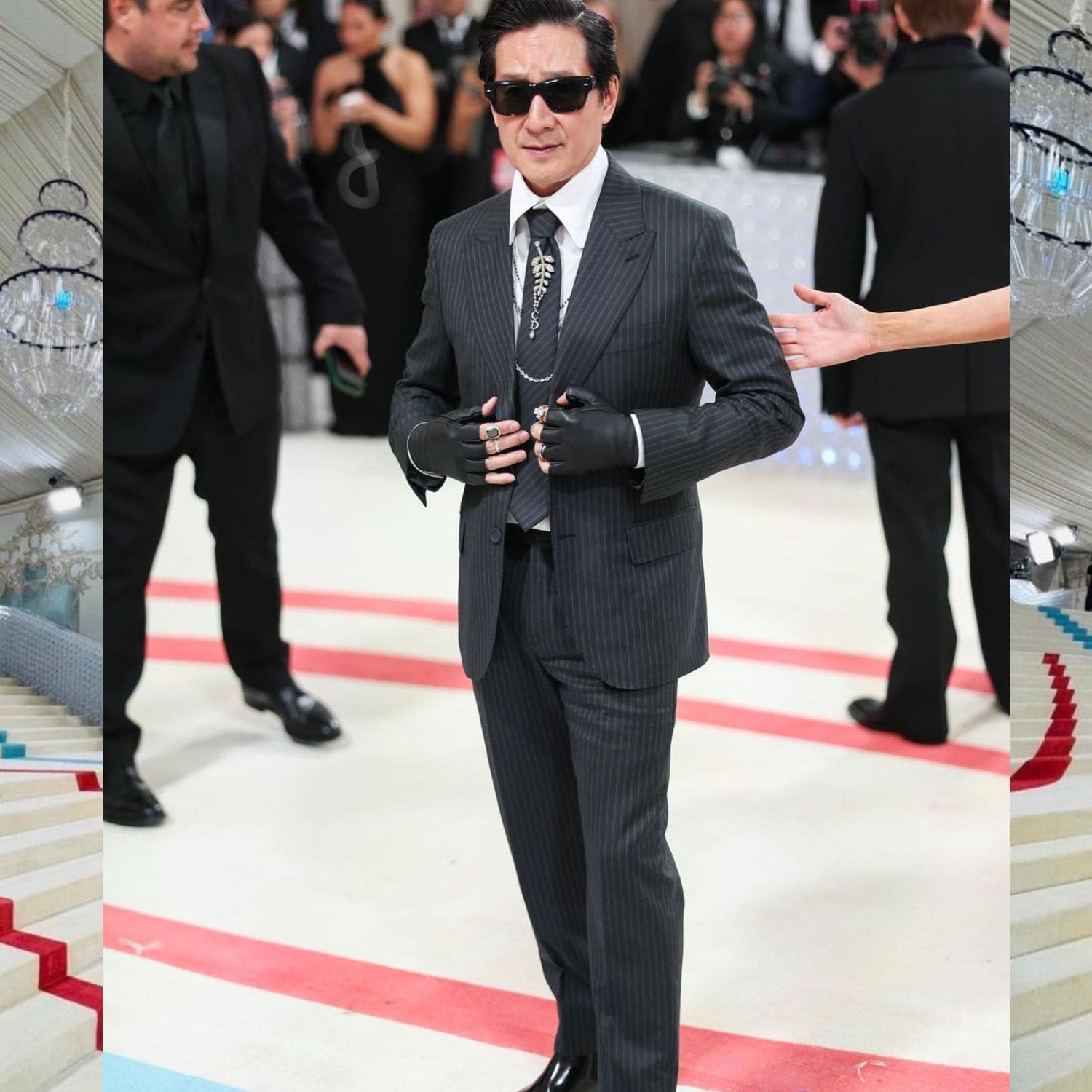 Ke Huy Quan como Karl Lagerfeld en la Met Gala 2023 1