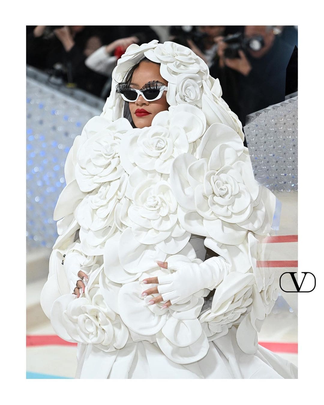 Rihanna con Valentino y Asap Rocky con Gucci en la Met Gala 2023 4
