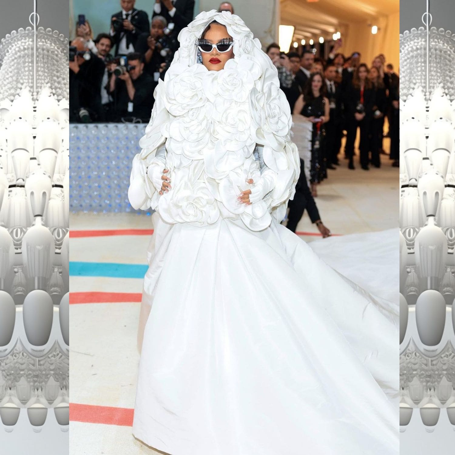 Rihanna vestida de Valentino en la Met Gala 2023 2