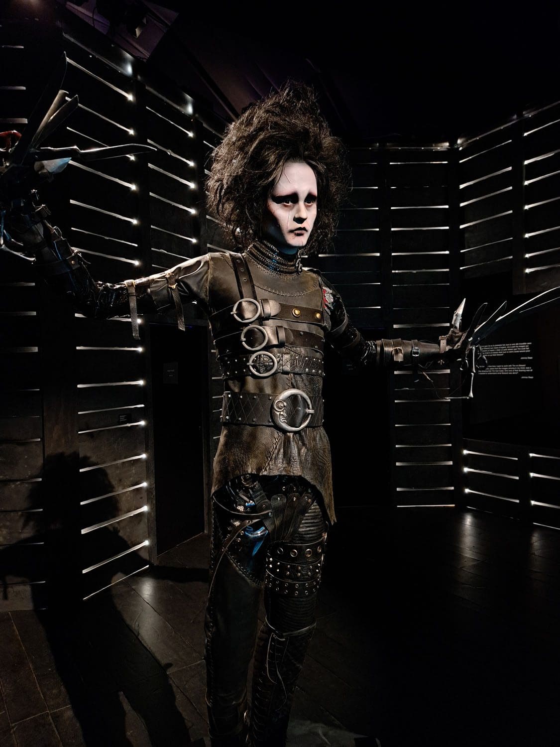 Tim Burton's Labyrinth Paris May August 2023 Runway Magazine (4)