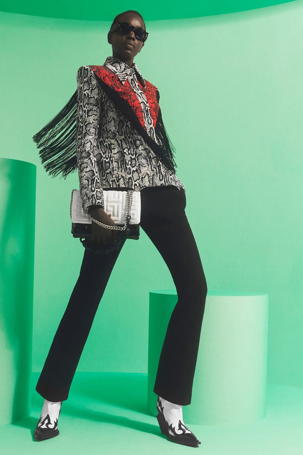 Balmain Resort 2024 Runway Revista (40)