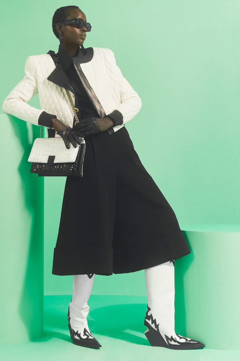 Balmain Resort 2024 Runway Revista (57)
