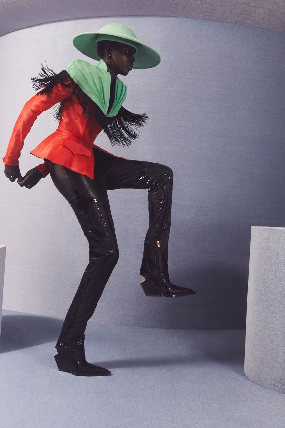 Balmain Resort 2024 Runway Revista (7)