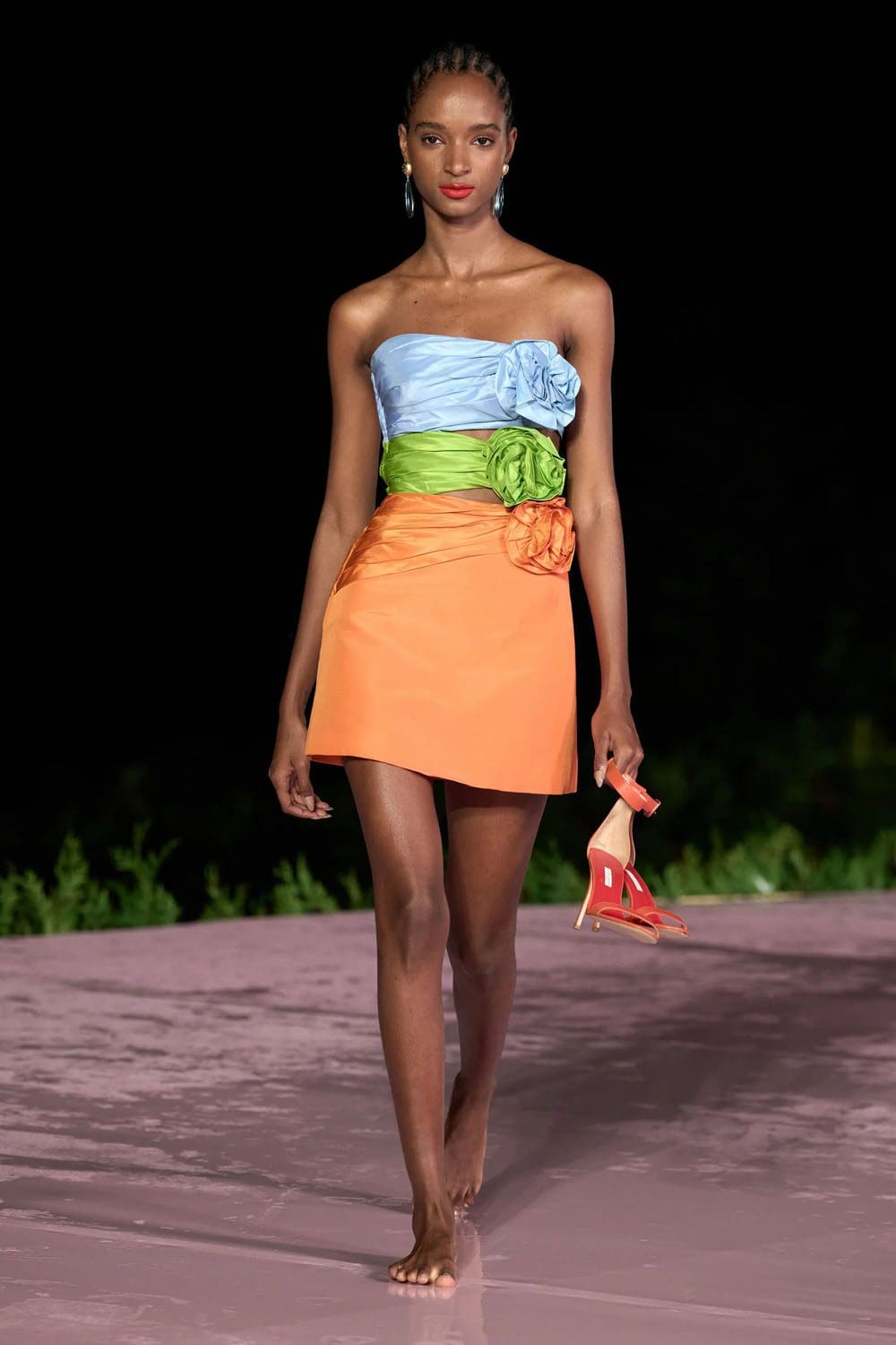 Carolina Herrera Resort 2024 Rio Runway Magazine (11)