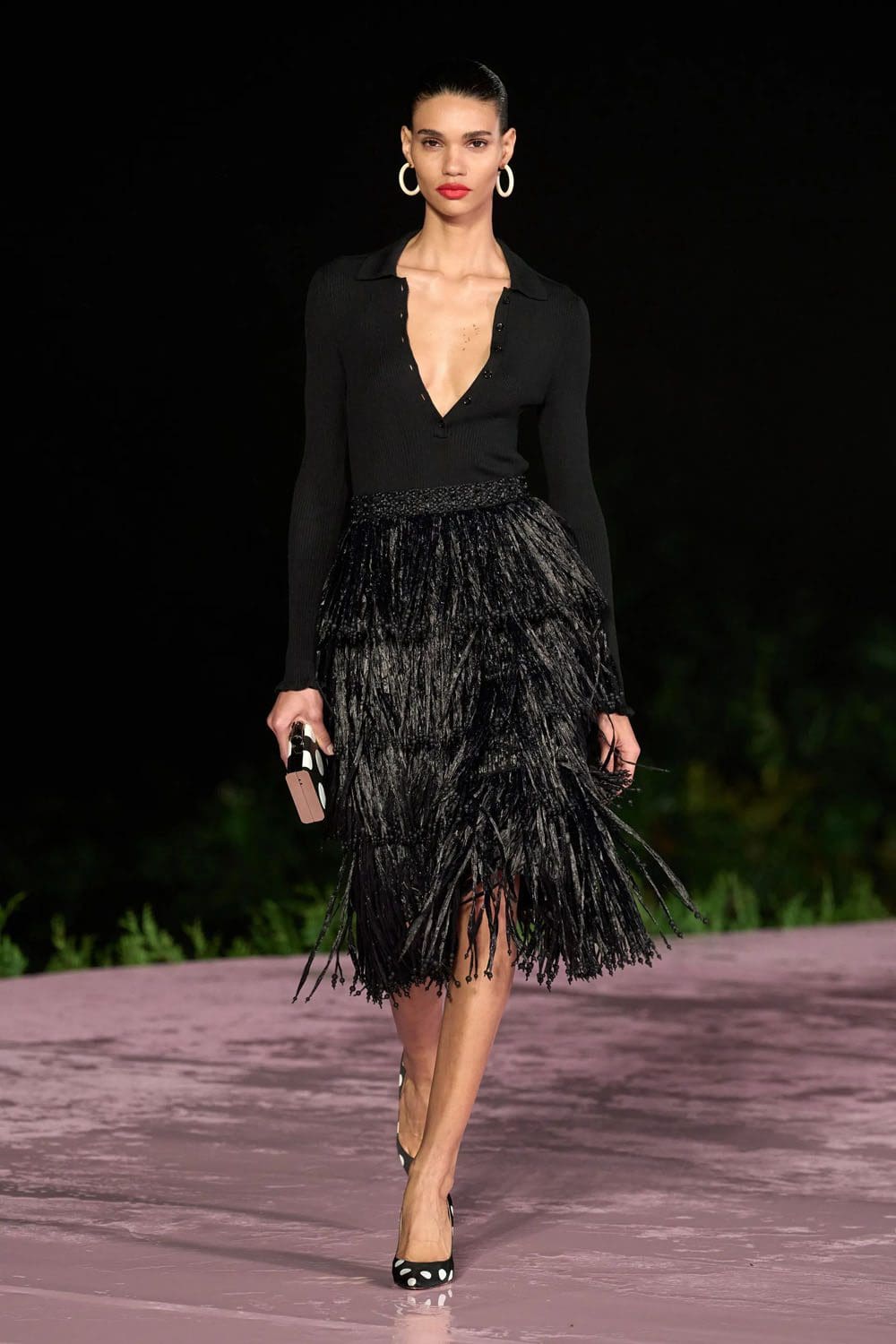 Carolina Herrera Resort 2024 Rio Runway Magazine (2)
