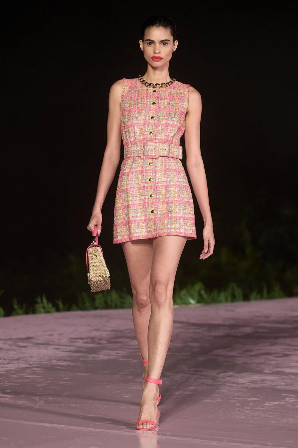 Carolina Herrera Resort 2024 Rio Runway Magazine (21)