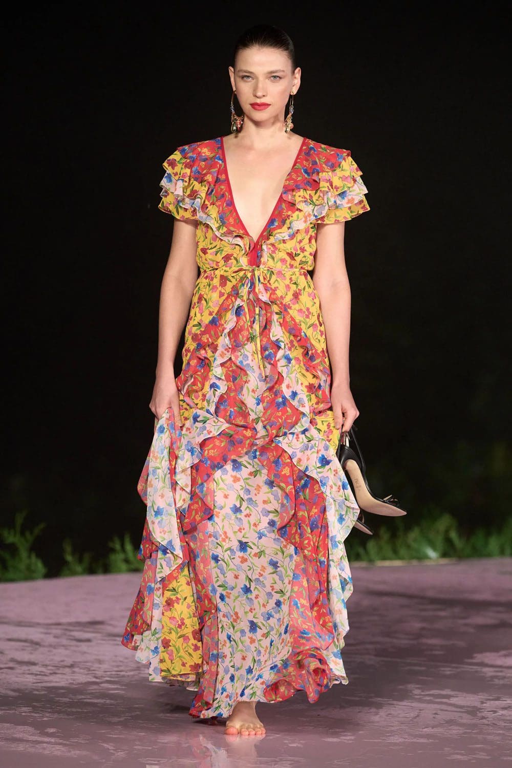 Carolina Herrera Resort 2024 Rio Runway Magazine (24)
