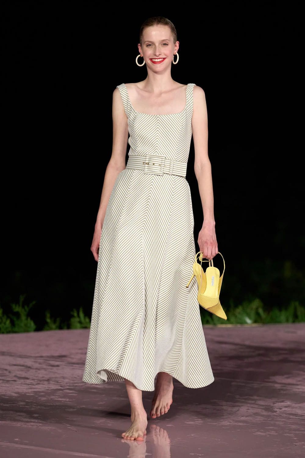 Carolina Herrera Resort 2024 Rio Runway Magazine (31)