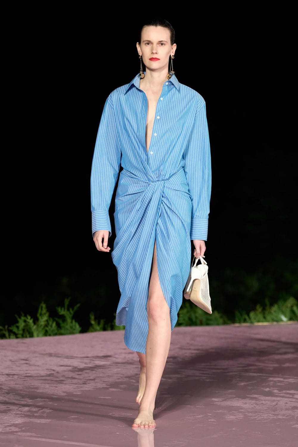 Carolina Herrera Resort 2024 Rio Runway Magazine (43)