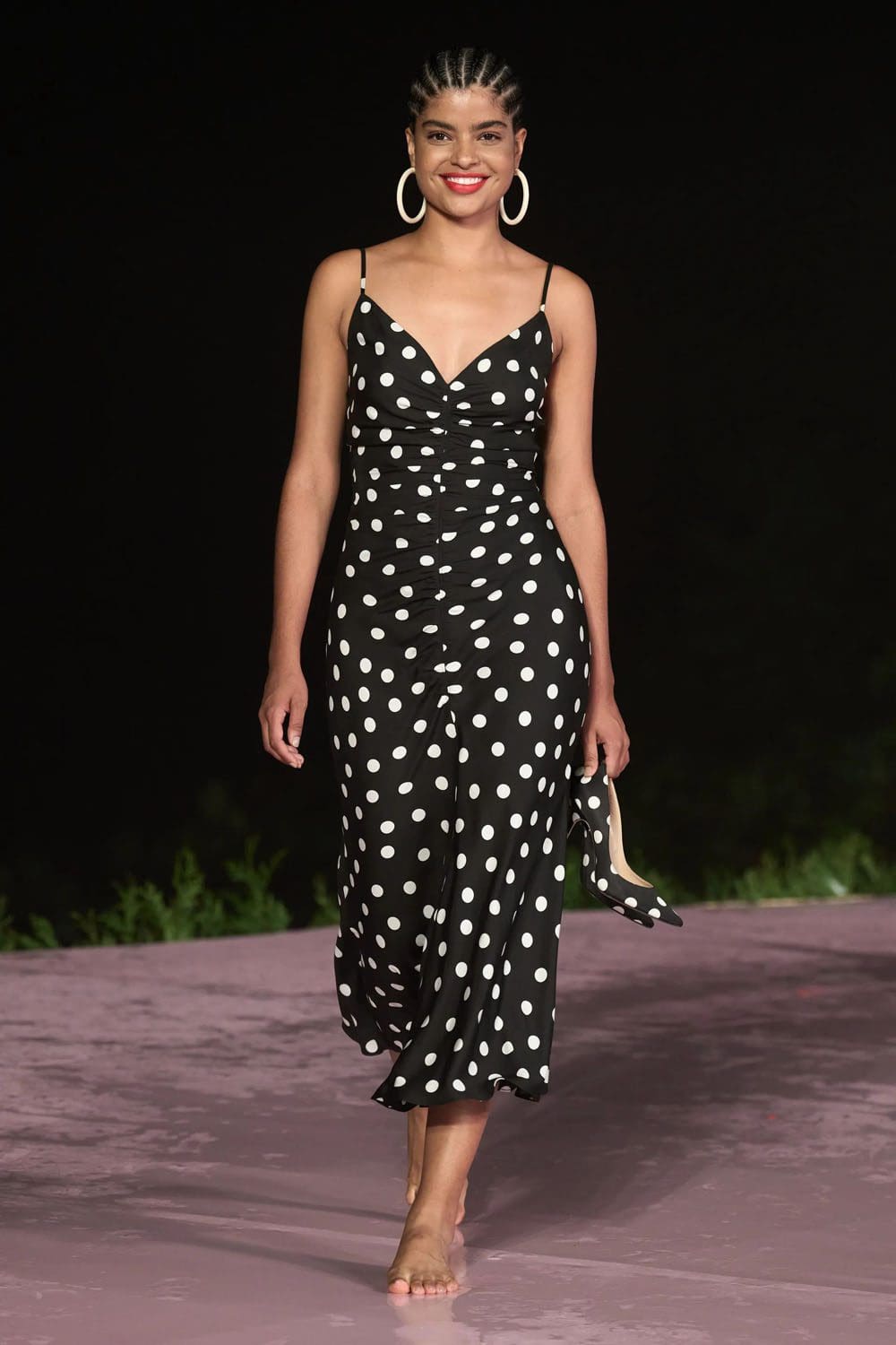 Carolina Herrera Resort 2024 Rio Runway Magazine (56)