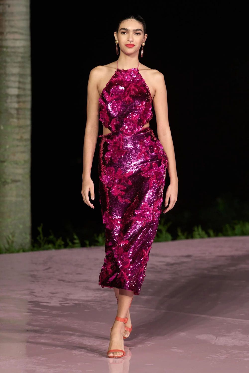 Carolina Herrera Resort 2024 Rio Runway Magazine (61)