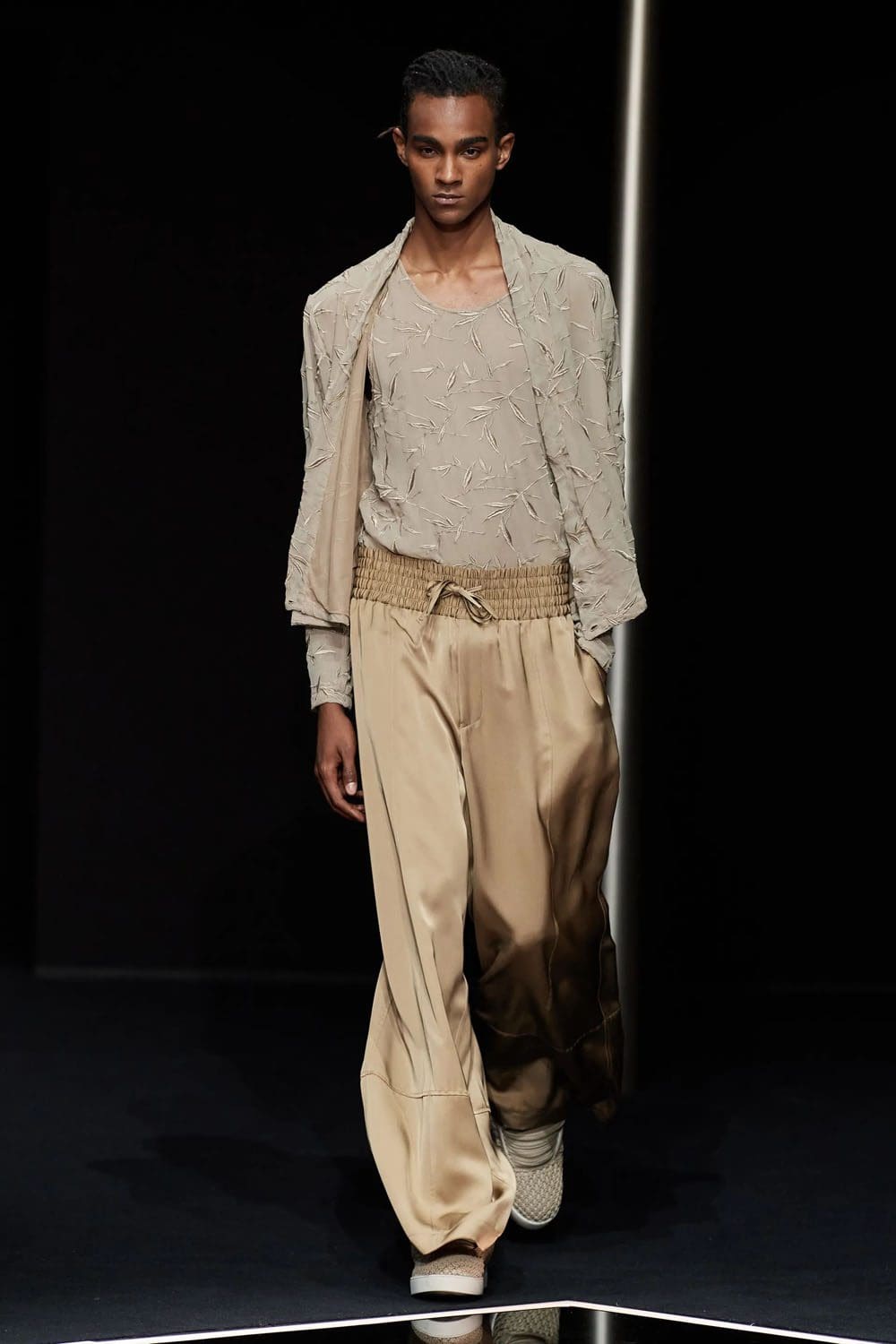 Emporio Armani Men Spring Summer 2024 Runway Magazine (34)