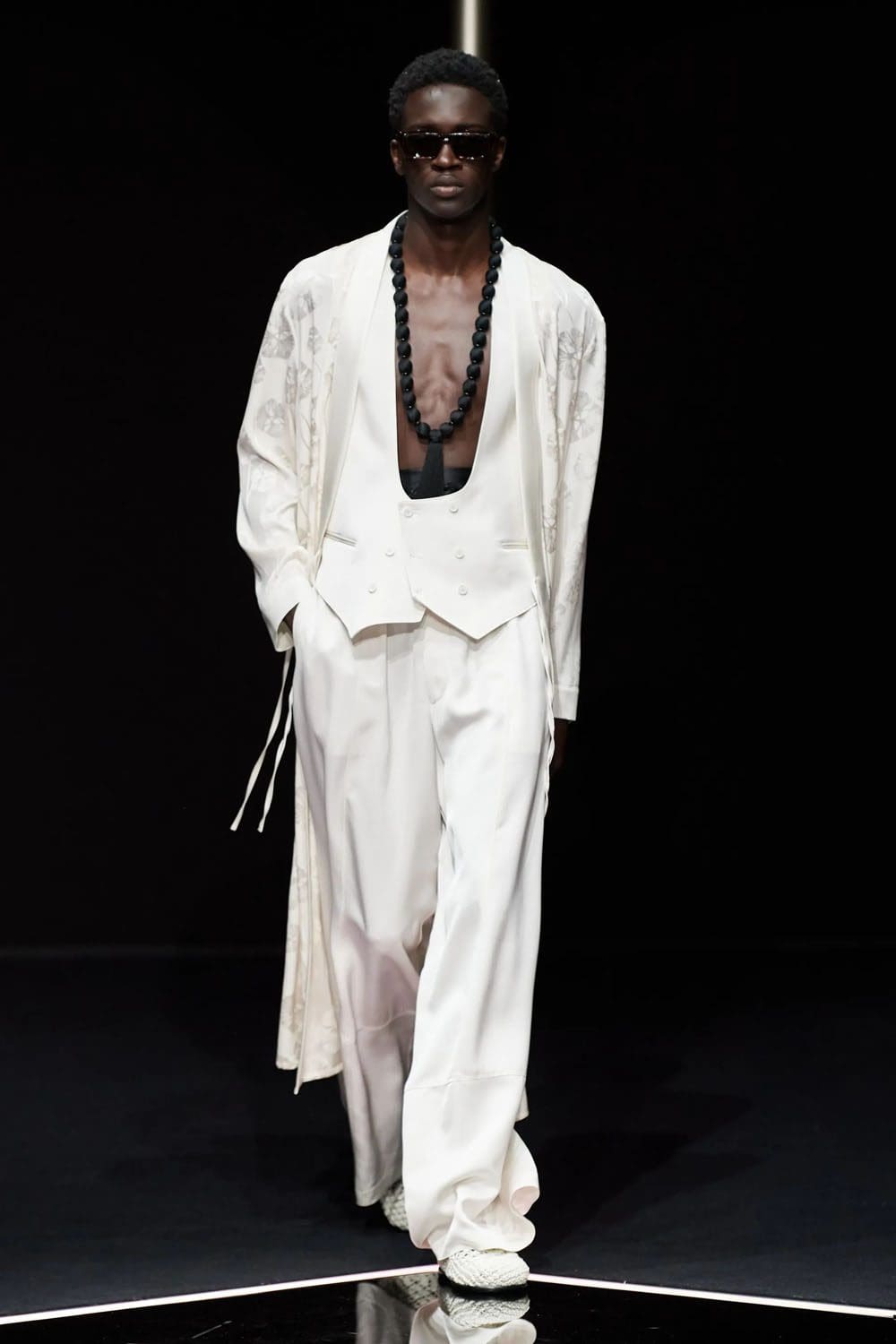 Emporio Armani Men Spring Summer 2024 Runway Magazine (78)