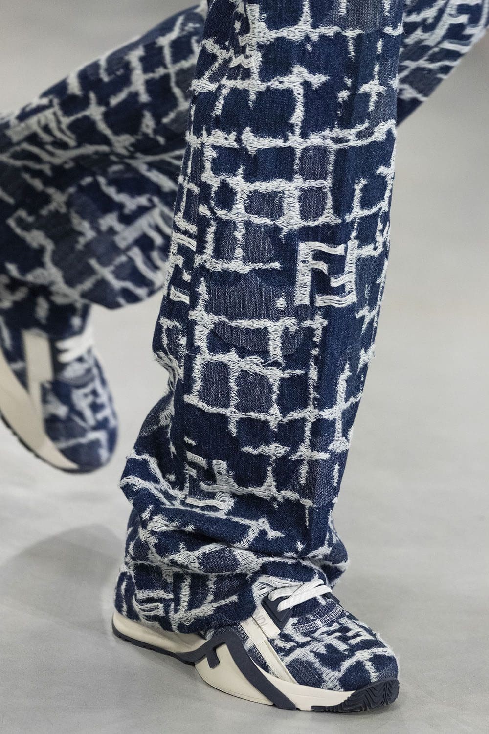 Fendi Moda Masculina Primavera Verão 2024 Runway Revista (115)