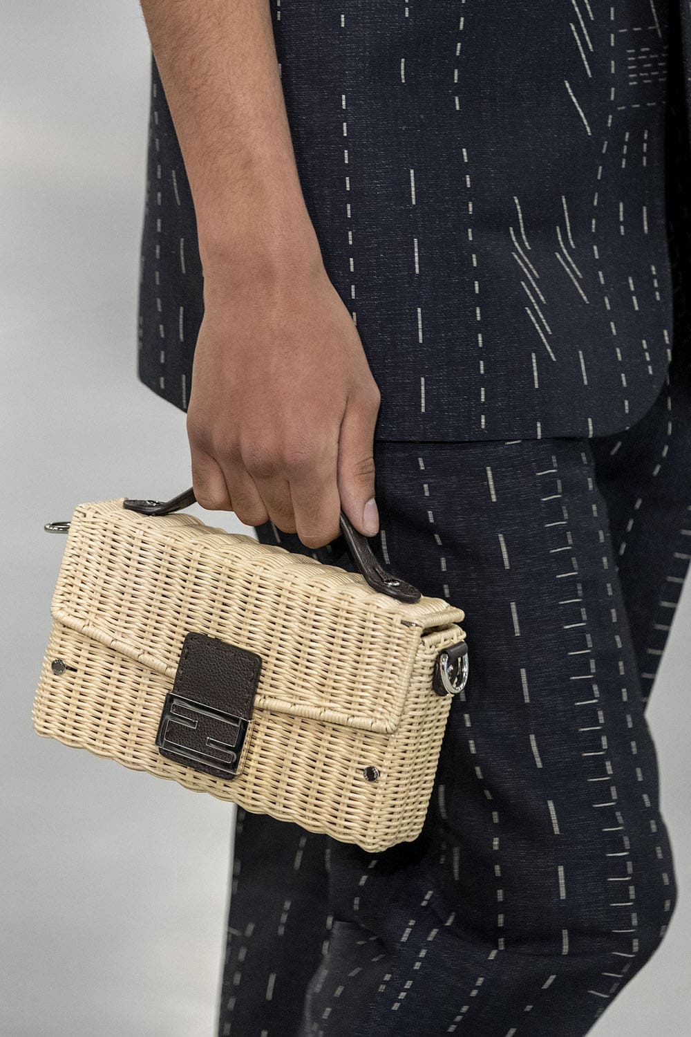 Fendi Moda Masculina Primavera Verão 2024 Runway Revista (221)