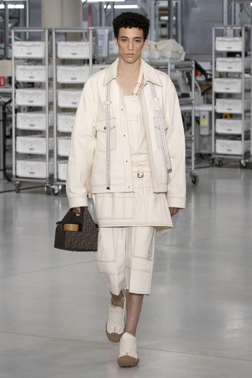 Fendi Moda Masculina Primavera Verão 2024 Runway Revista (24)