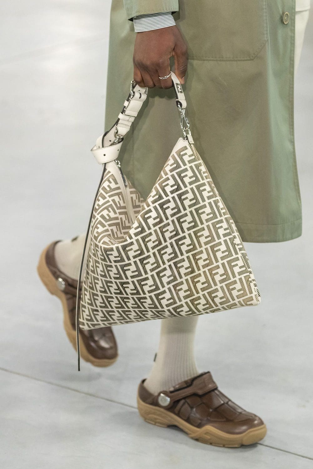 Fendi Moda Masculina Primavera Verão 2024 Runway Revista (41)