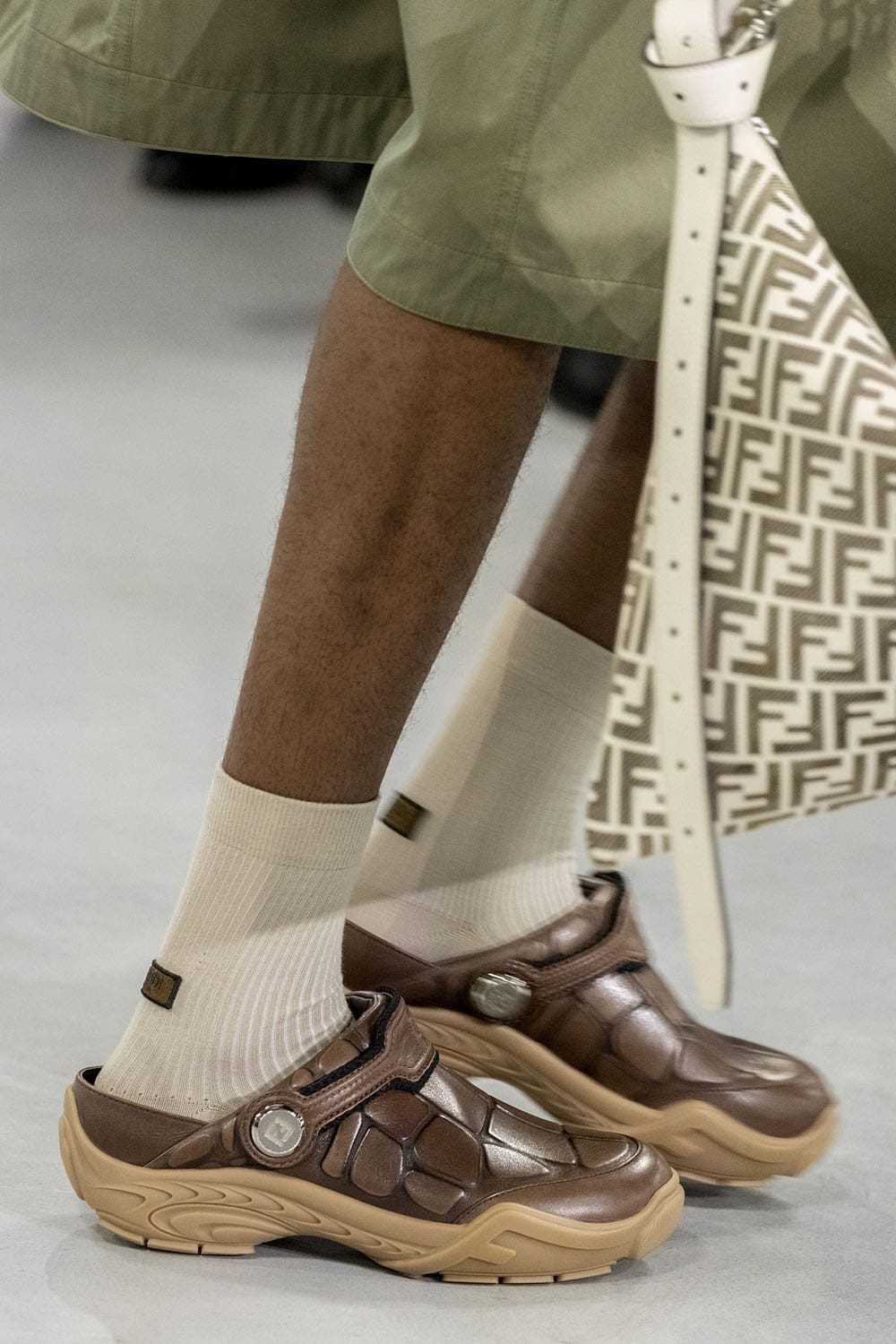 Fendi Moda Masculina Primavera Verão 2024 Runway Revista (43)