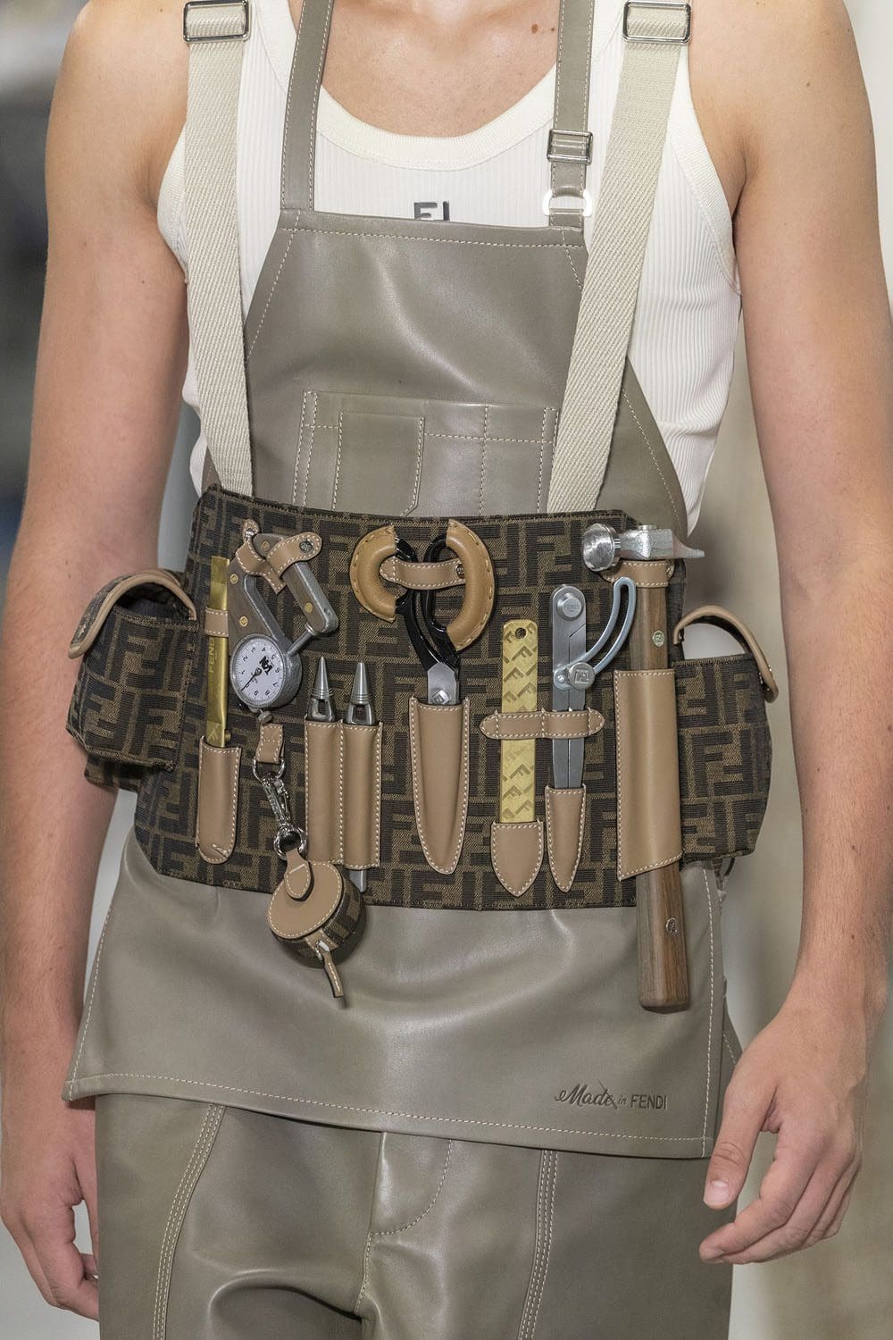 Fendi Moda Masculina Primavera Verão 2024 Runway Revista (49)