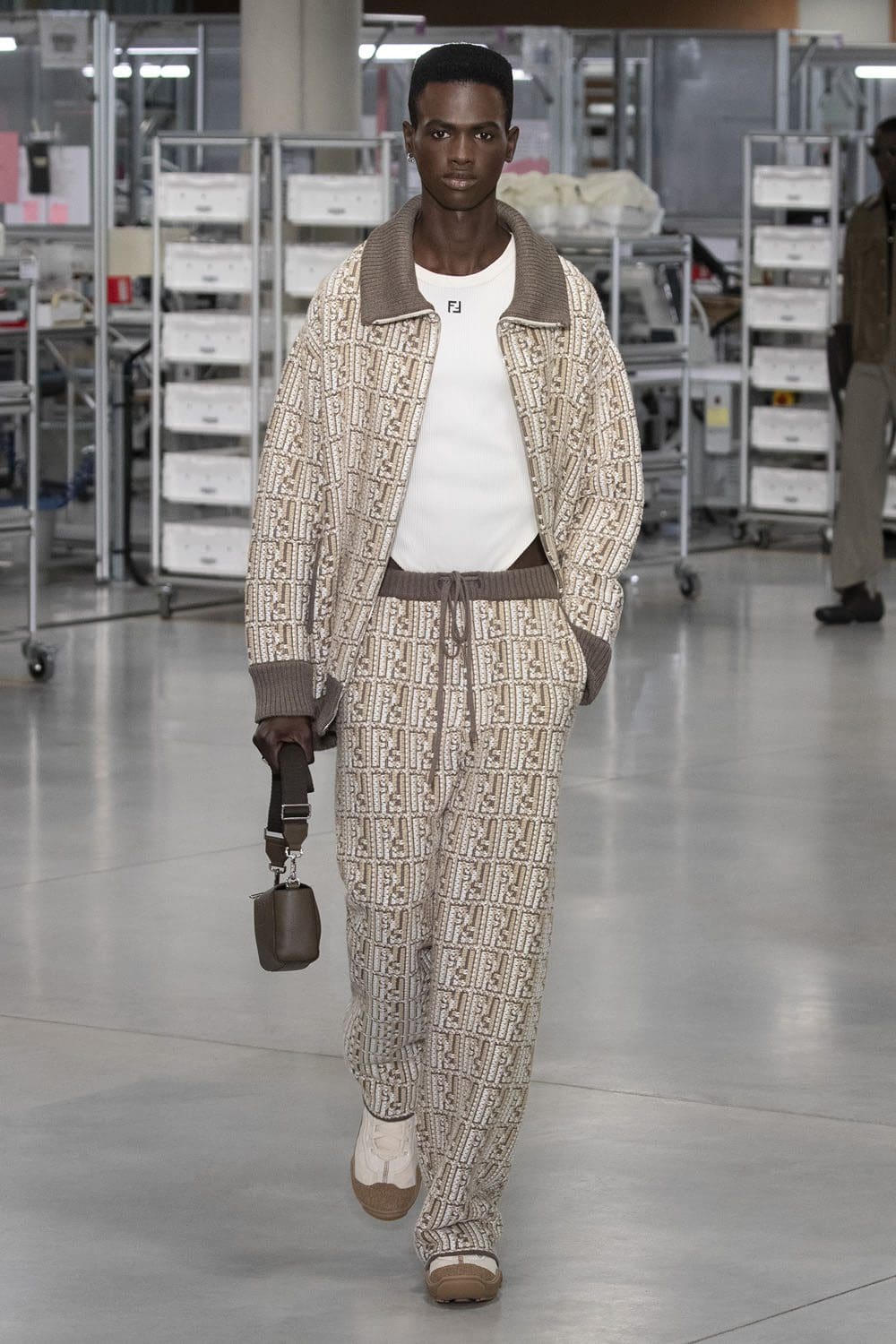 Fendi Moda Masculina Primavera Verão 2024 Runway Revista (56)