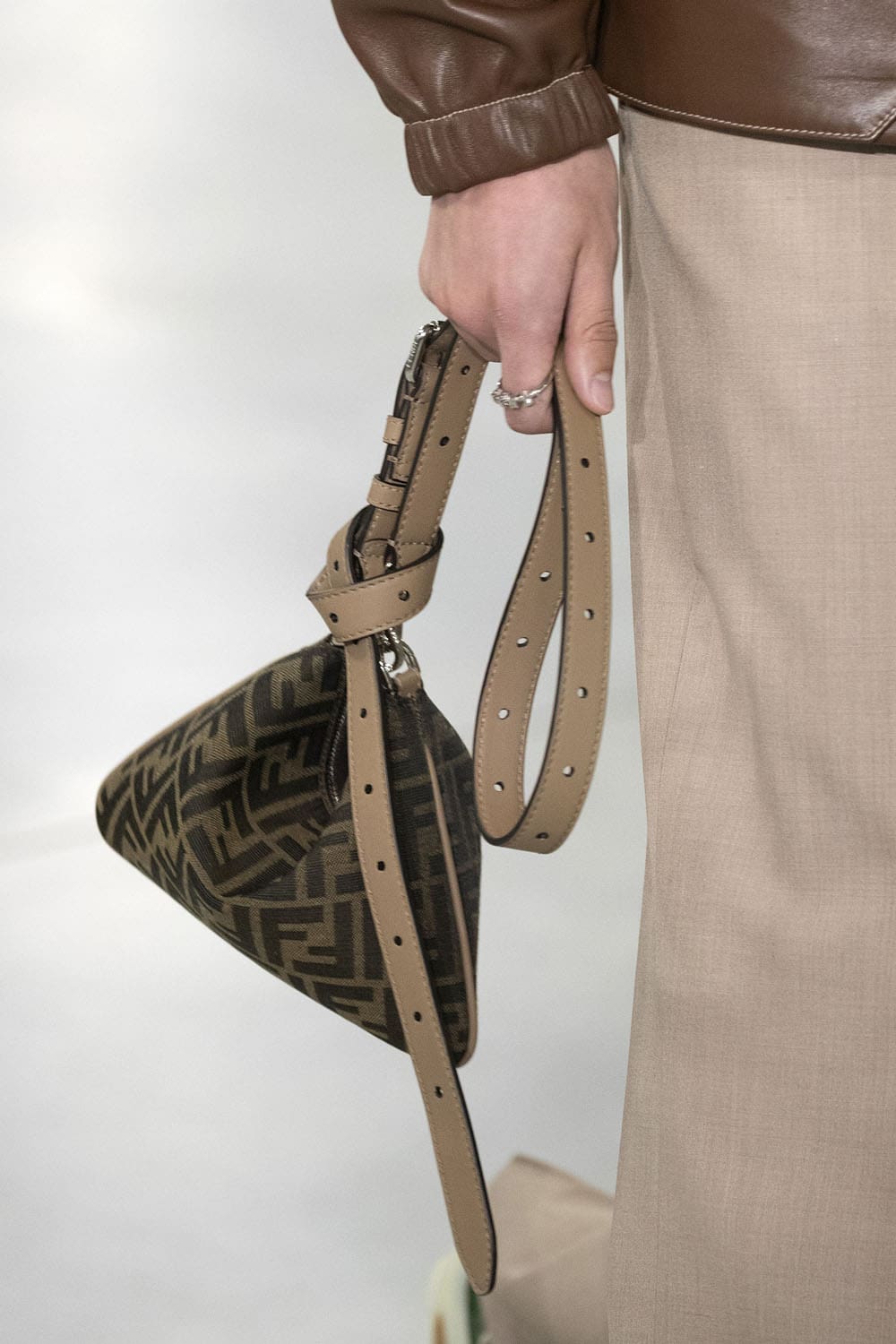 Fendi Moda Masculina Primavera Verão 2024 Runway Revista (61)