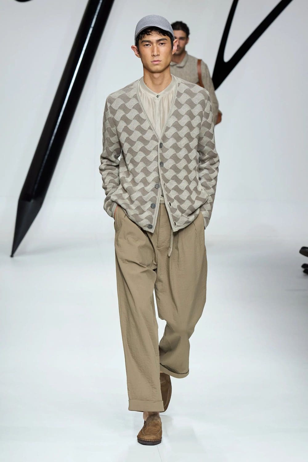 Giorgio Armani Primavera Verão 2024 Roupa masculina Runway Revista (15)