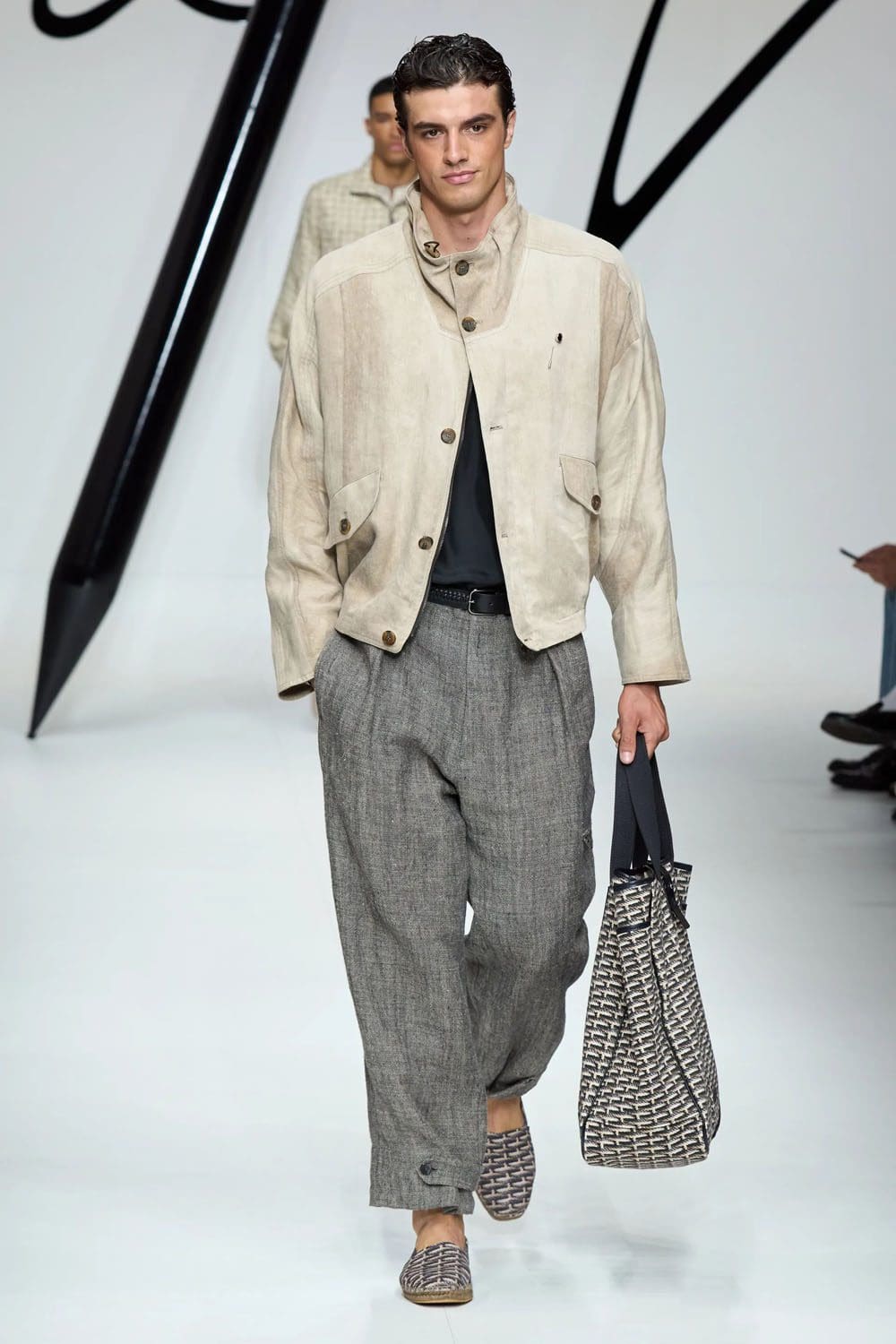 Giorgio Armani Primavera Verão 2024 Roupa masculina Runway Revista (17)