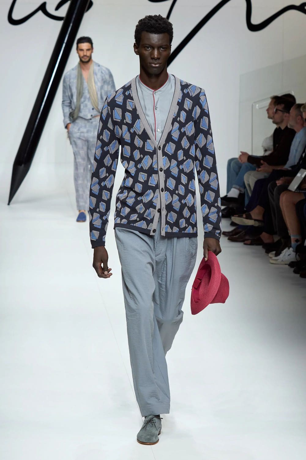 Giorgio Armani Primavera Verão 2024 Roupa masculina Runway Revista (37)