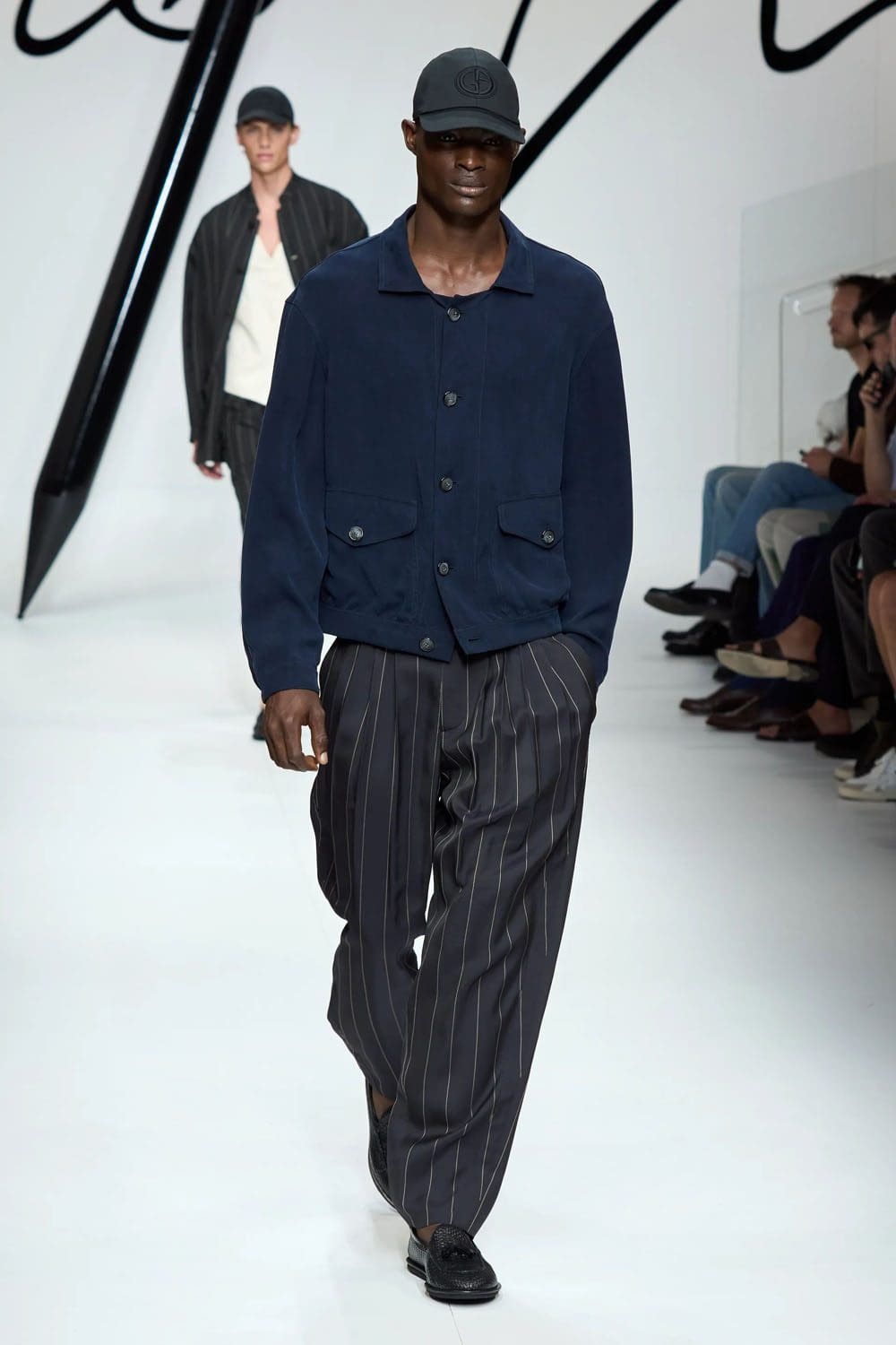 Giorgio Armani Primavera Verão 2024 Roupa masculina Runway Revista (43)