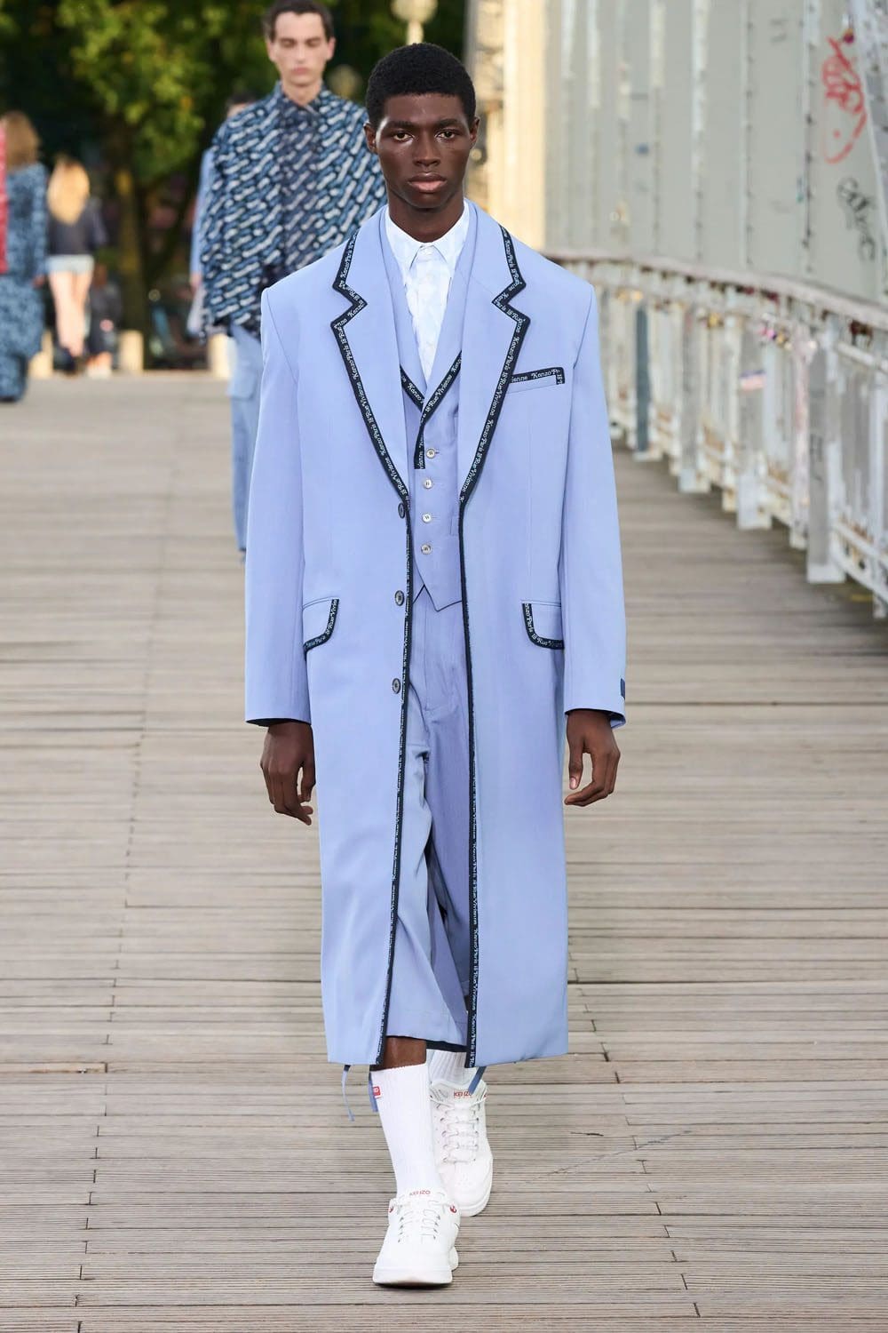 Kenzo Printemps Été 2024 Runway Magazine (11)