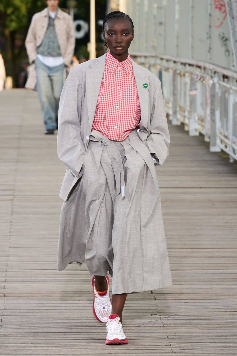 Kenzo Printemps Été 2024 Runway Magazine (26)