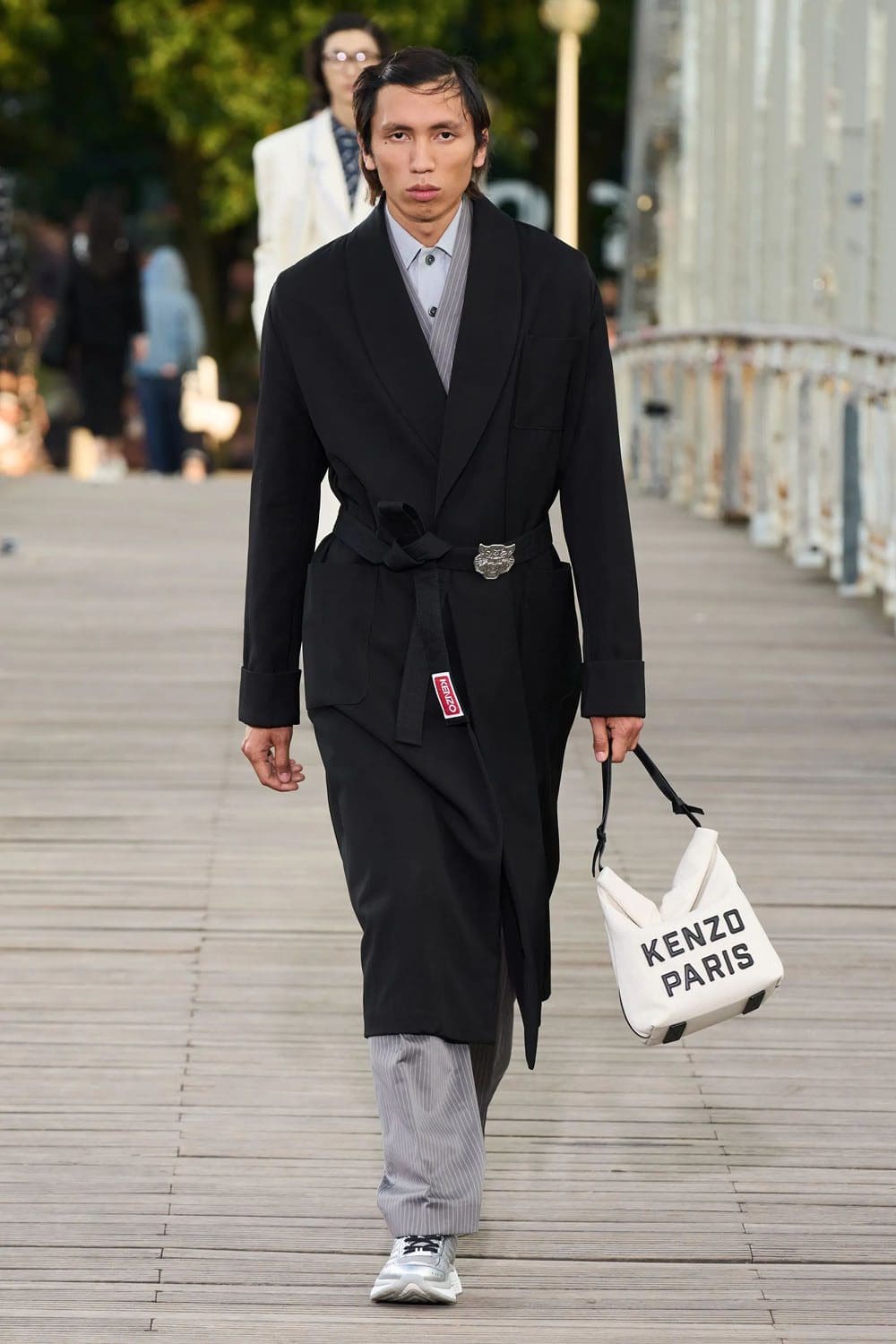 Kenzo Printemps Été 2024 Runway Magazine (55)